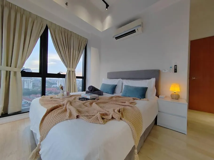Aurora Revo Bukit Jalil #Pavillion 2# Corner 2 Bedroom Kuala Lumpur